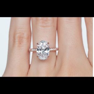 4.7 carat oval simulated diamond ring